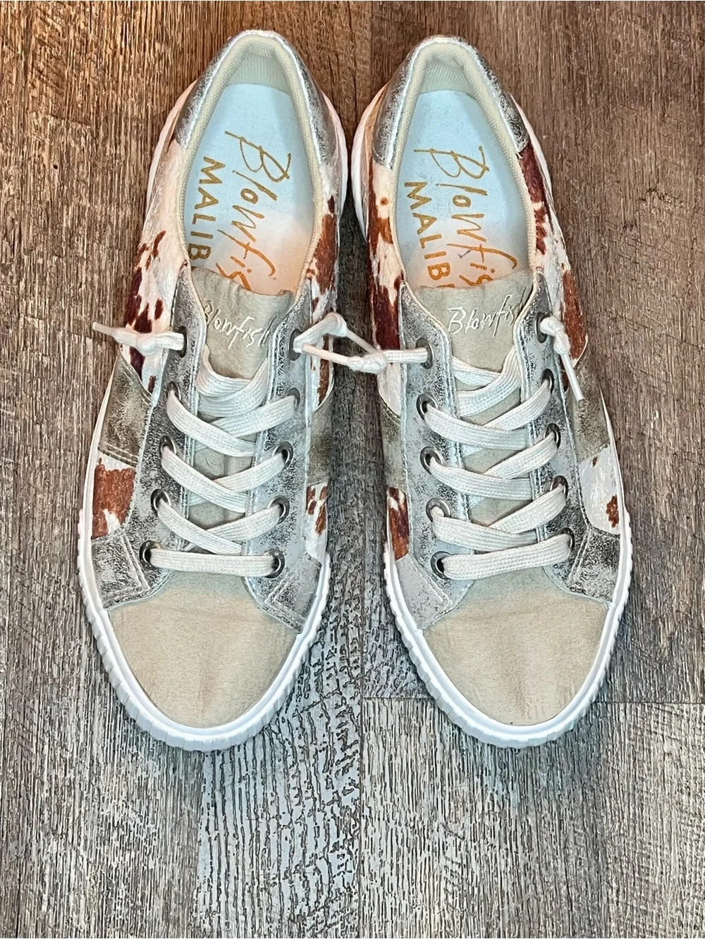 Blowfish Malibu Cow Print Silver Sneakers Women’s Size 11 Western Shoes